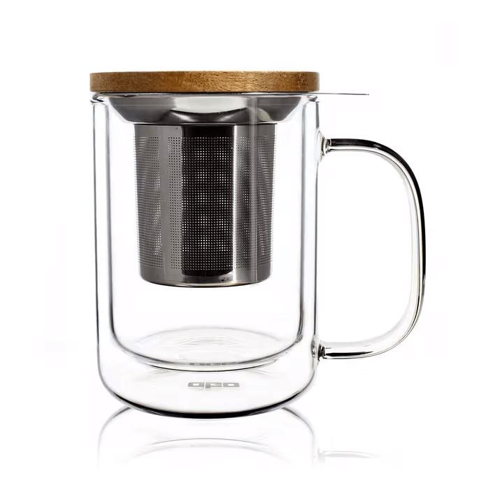 Mug en verre avec infuseur à thé et infusion